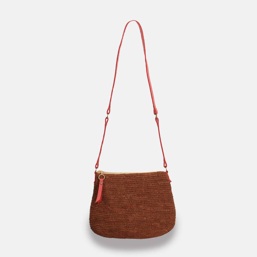 Balagan MA SS23 - Sac à bandoulière en raphia à mailles serrées