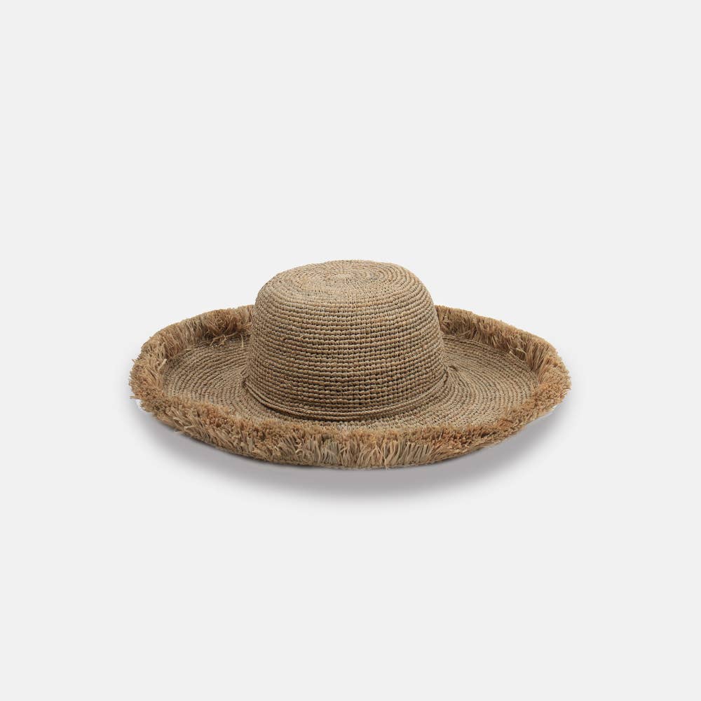 Coconut SS22 - Chapeau en raphia à large bord avec frange - Sans-Arcidet