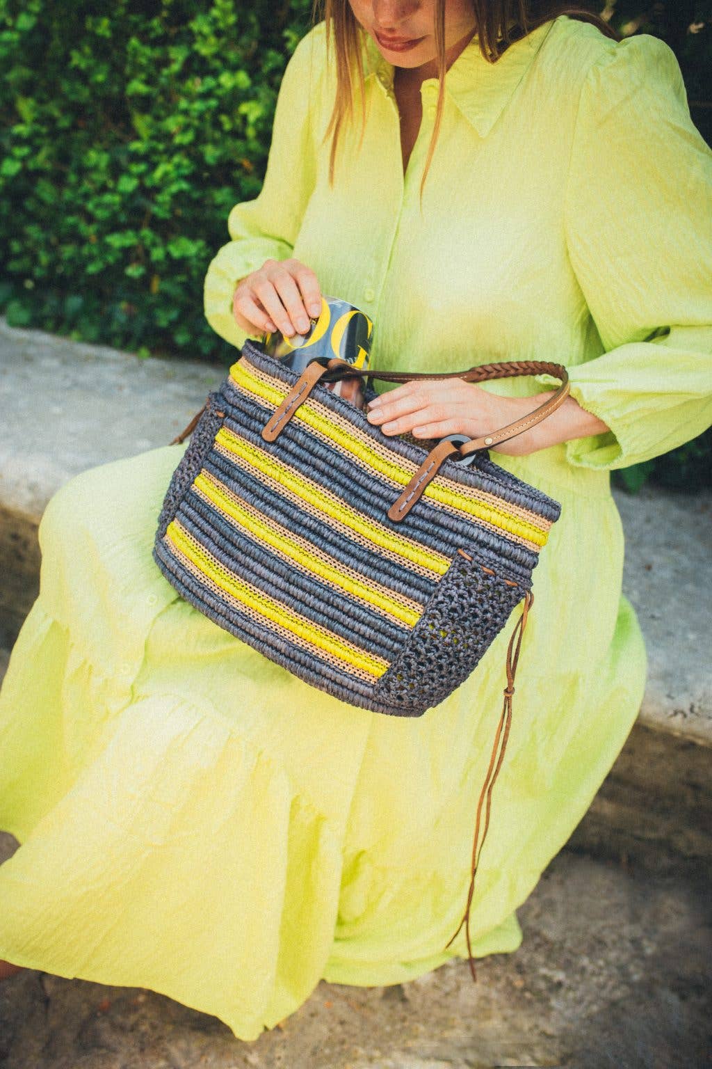 Boris SS22 - Sac en raphia à poignée tressée - Sans-Arcidet
