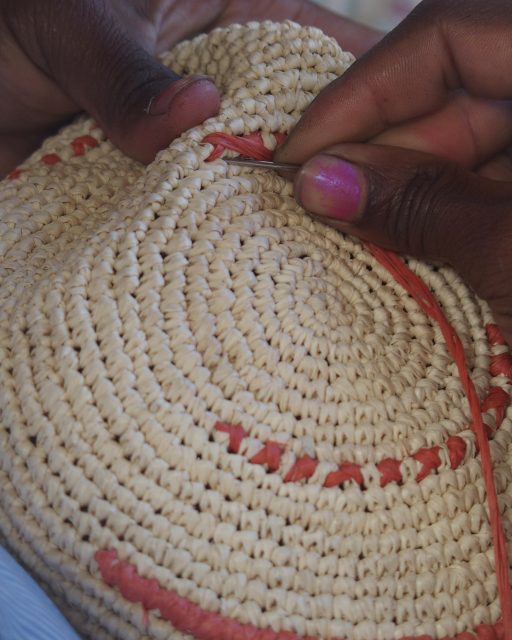 🪡 Hand Made
#artcraft #madagascar #madeinmadagascar